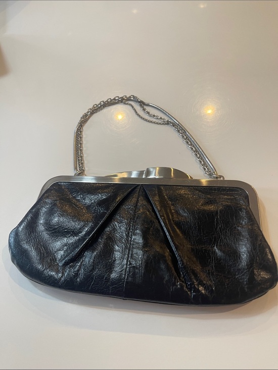 HOBO Handbags - Classic Black Leather Chain-Handle Clutch